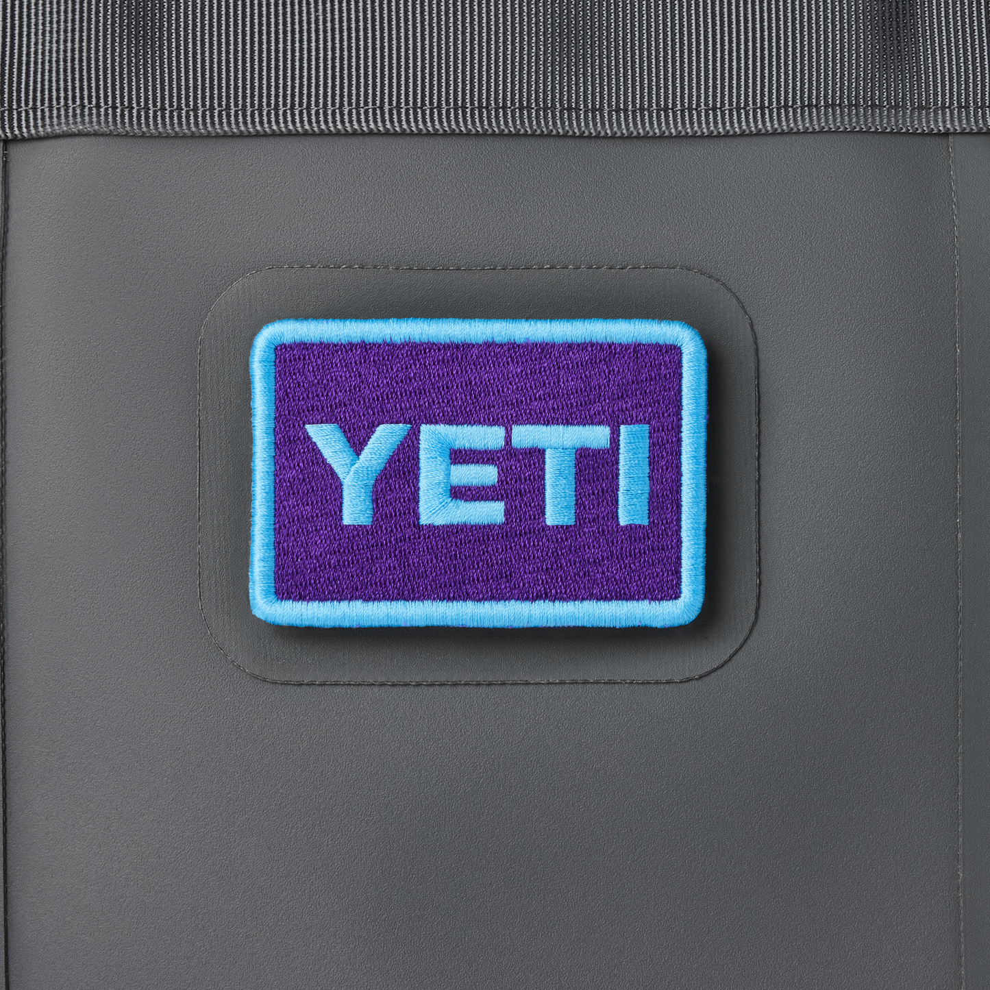 YETI Logo Bage Patch Pace Purple
