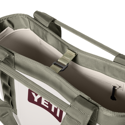 Camino® 20 Carryall Tote Bag