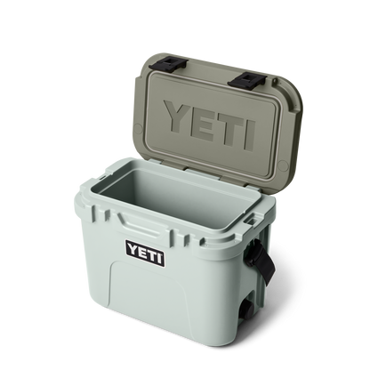 Roadie® 15 Cool Box