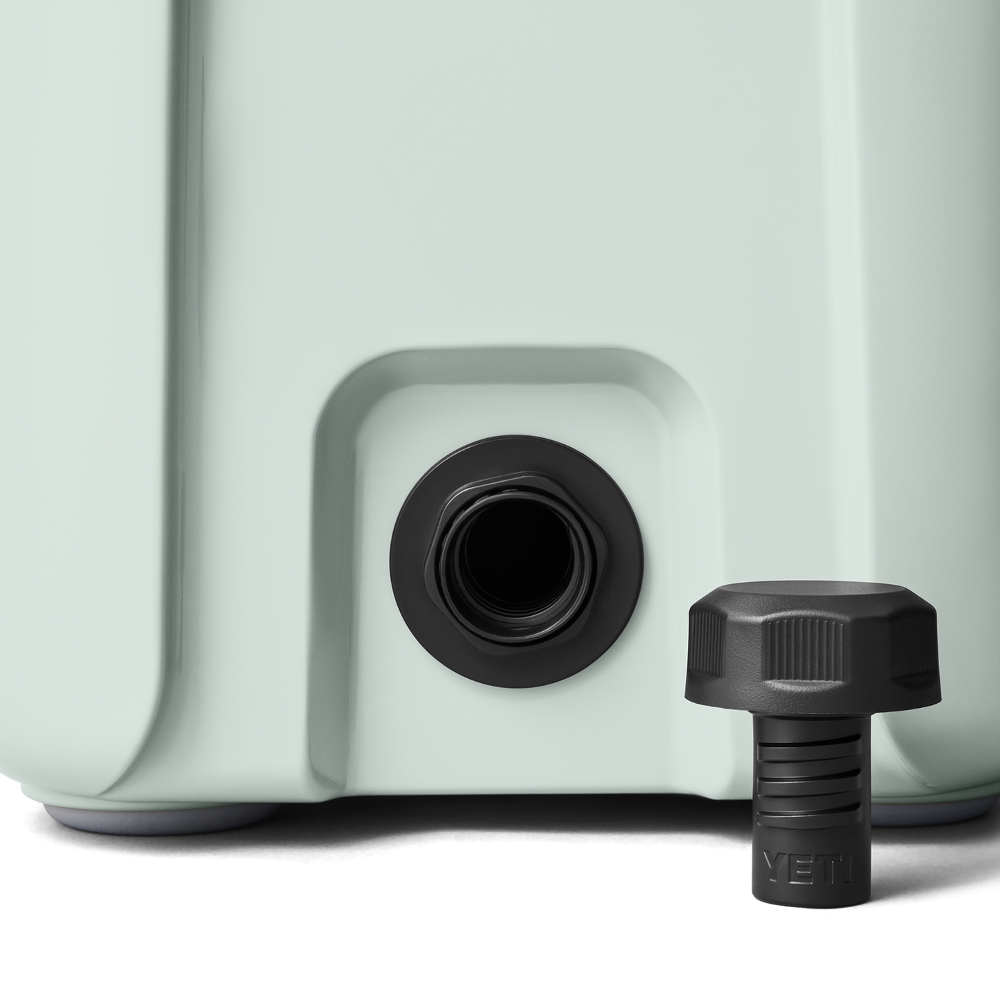 Roadie® 15 Cool Box
