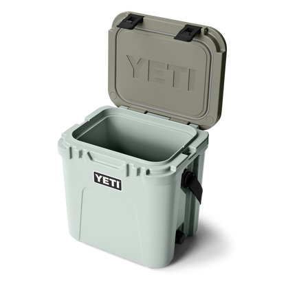 Roadie® 24 Cool Box