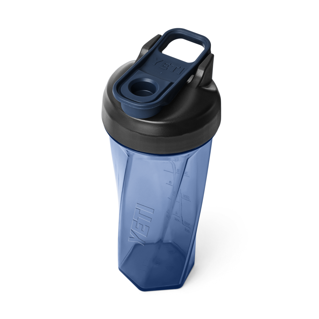 YETI Yonder® 27 oz (737 ml) Shaker Bottle Navy