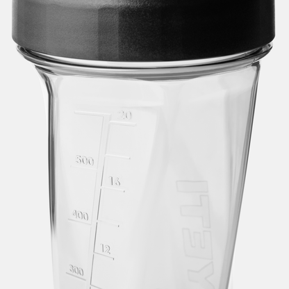 YETI Yonder® 27 oz (737 ml) Shaker Bottle Clear